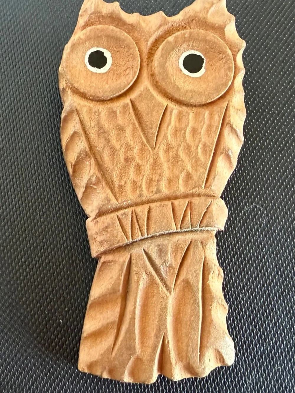 Vintage Carve Wood Brooch
